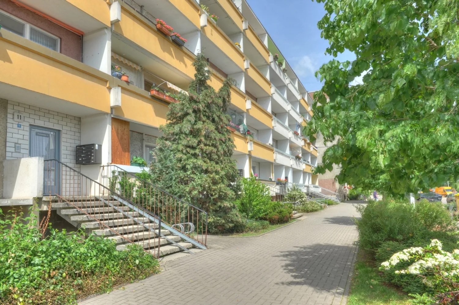 3 Zimmer Wohnung mit 70 m² in Halle (Saale) – Bild 3