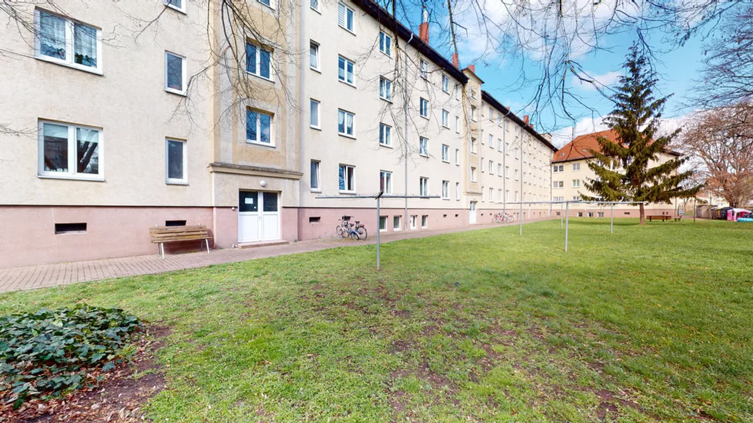 2 Zimmer Wohnung mit 65 m² in Halle (Saale) – Bild 6