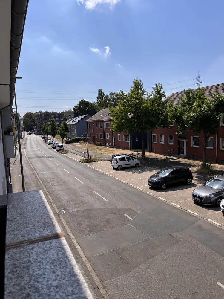 4 Zimmer Wohnung mit 68 m² in Duisburg – Bild 2