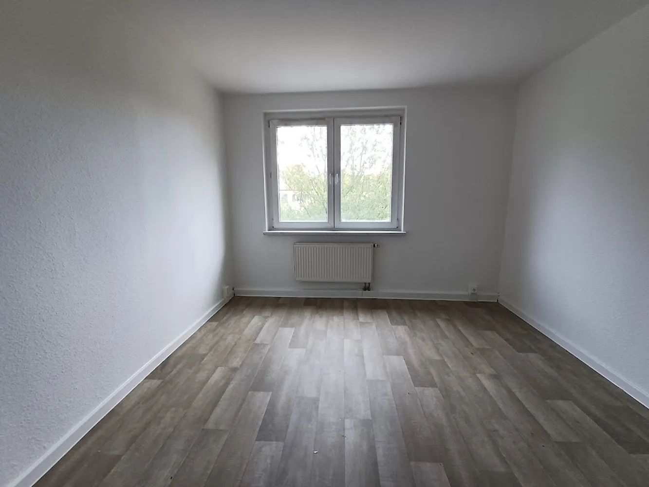 2 Zimmer Wohnung mit 48 m² in Merseburg – Bild 3