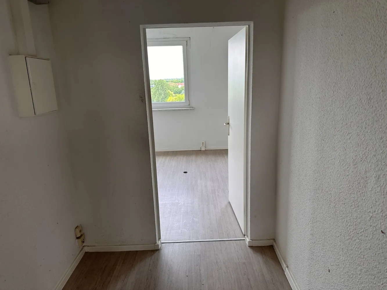 3 Zimmer Wohnung mit 56 m² in Halle (Saale) – Bild 8