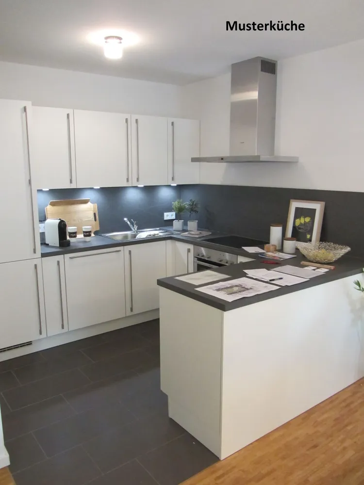 2 Zimmer Wohnung mit 70 m² in Hamburg – Bild 1