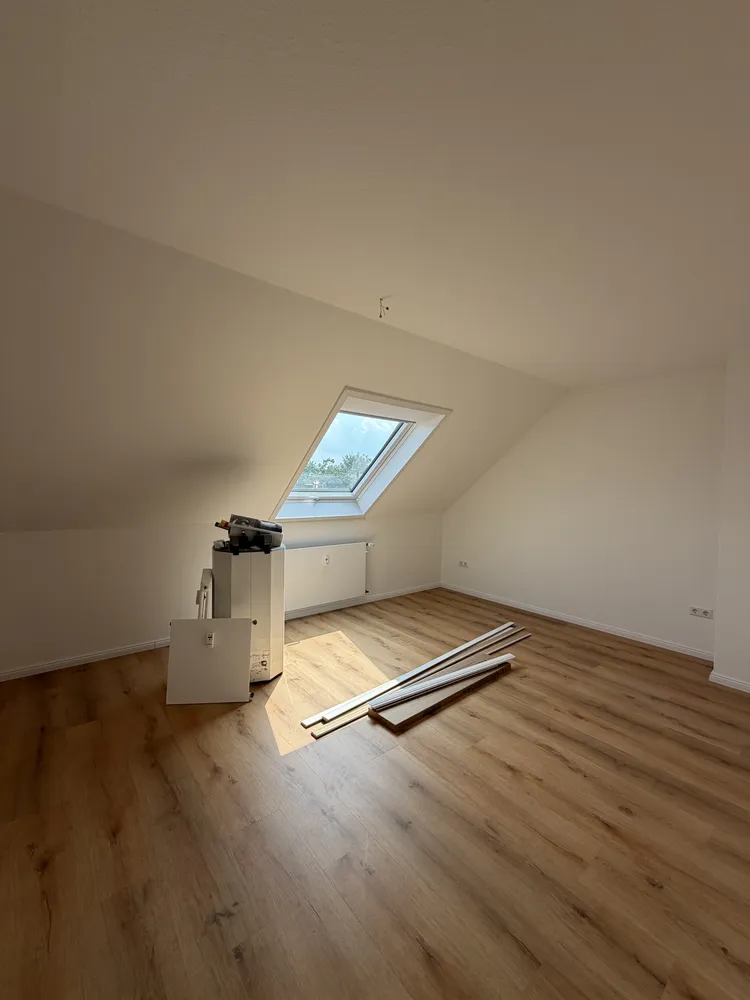 2 Zimmer Wohnung mit 70 m² in Karlsruhe – Bild 3