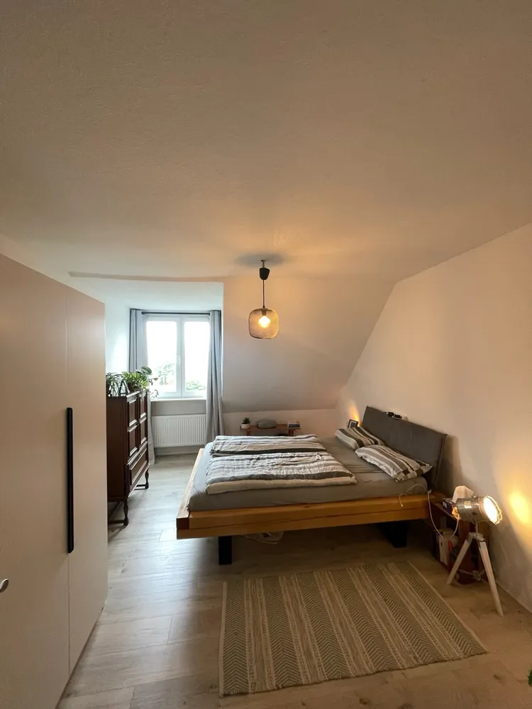 3 Zimmer Wohnung mit 96 m² in Düsseldorf – Bild 4