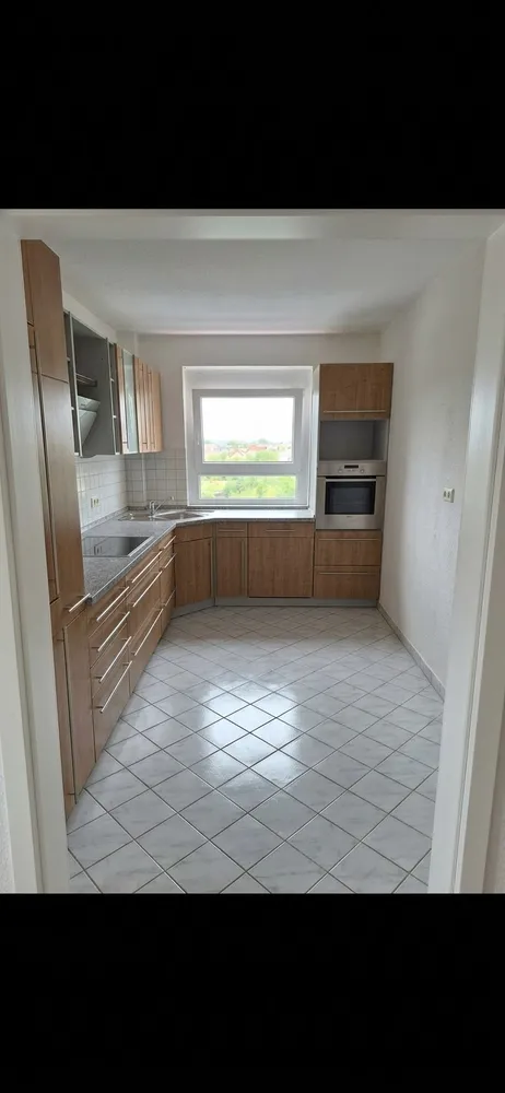 3 room apartment with 62 m² in Stuttgart – Photo 3