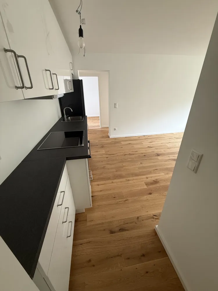 4 Zimmer Wohnung mit 73 m² in München – Bild 3