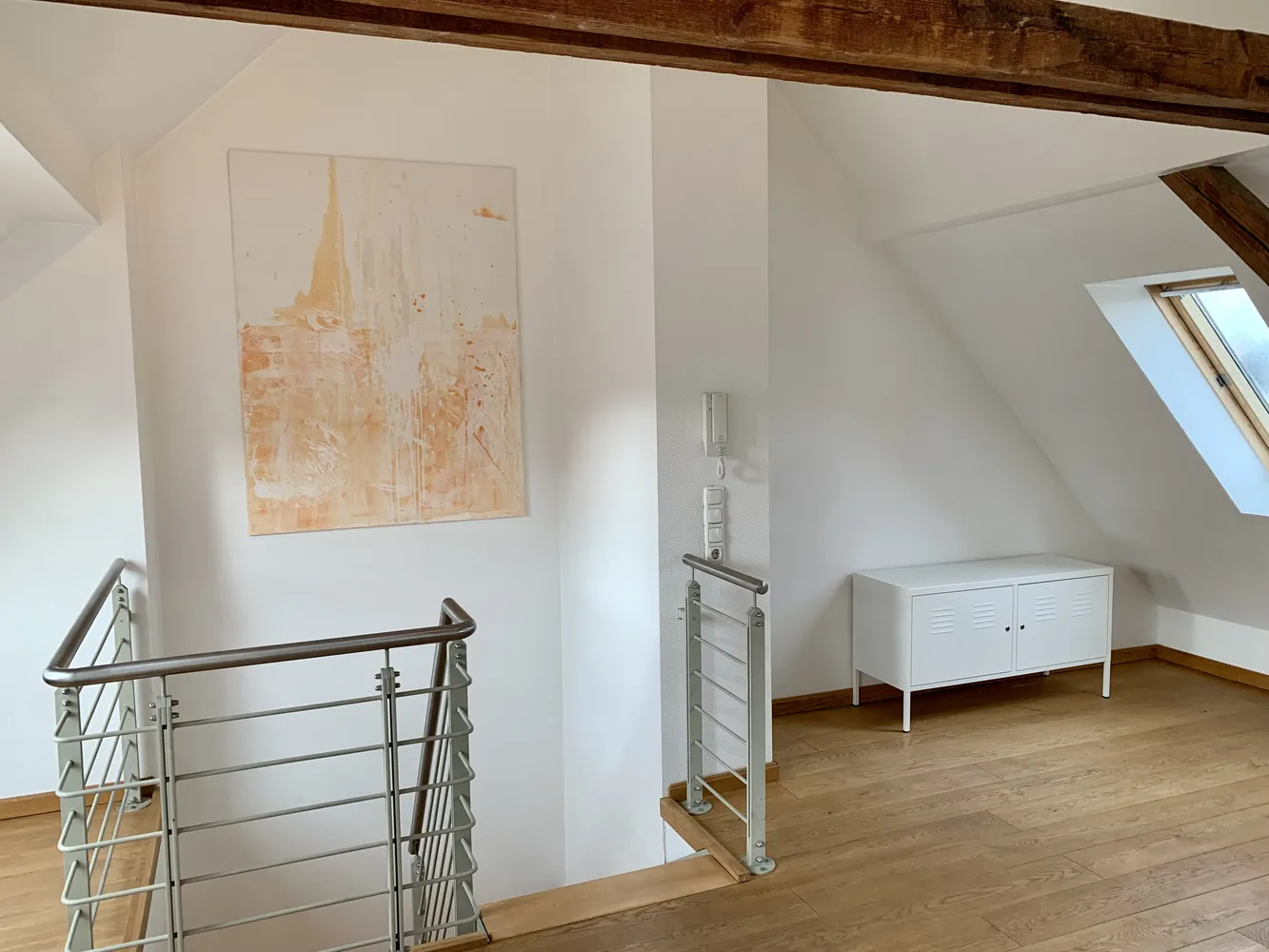 2 Zimmer Wohnung mit 88 m² in Düsseldorf – Bild 2