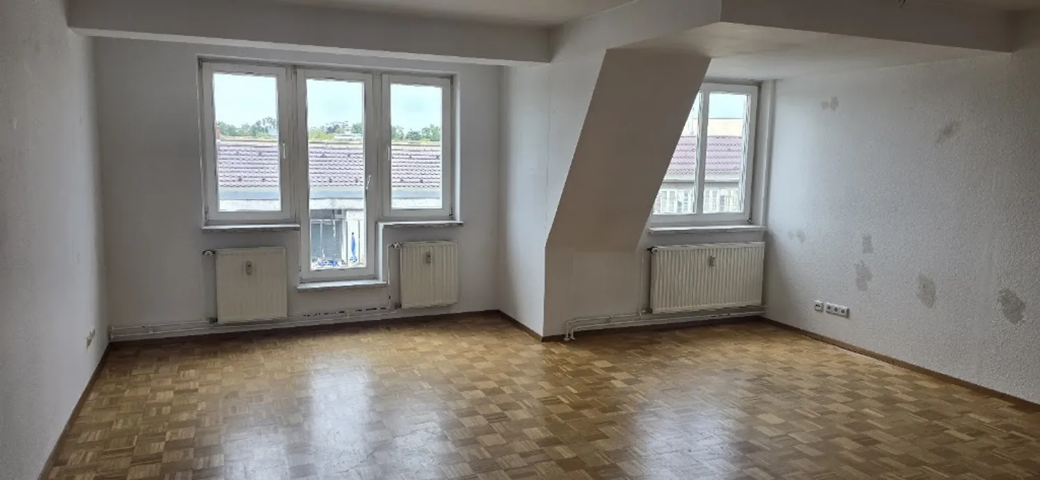 2 Zimmer Wohnung mit 66 m² in Falkensee – Bild 1