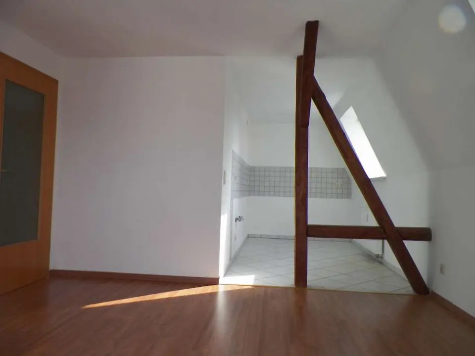 2 Zimmer Wohnung mit 50 m² in Zwickau – Bild 6
