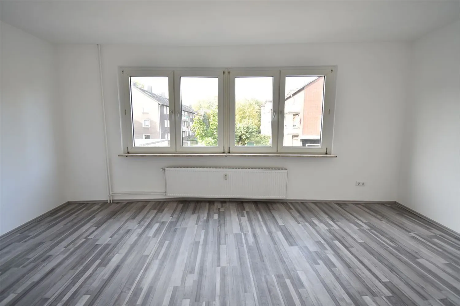4 room apartment with 82 m² in Duisburg – Photo 5