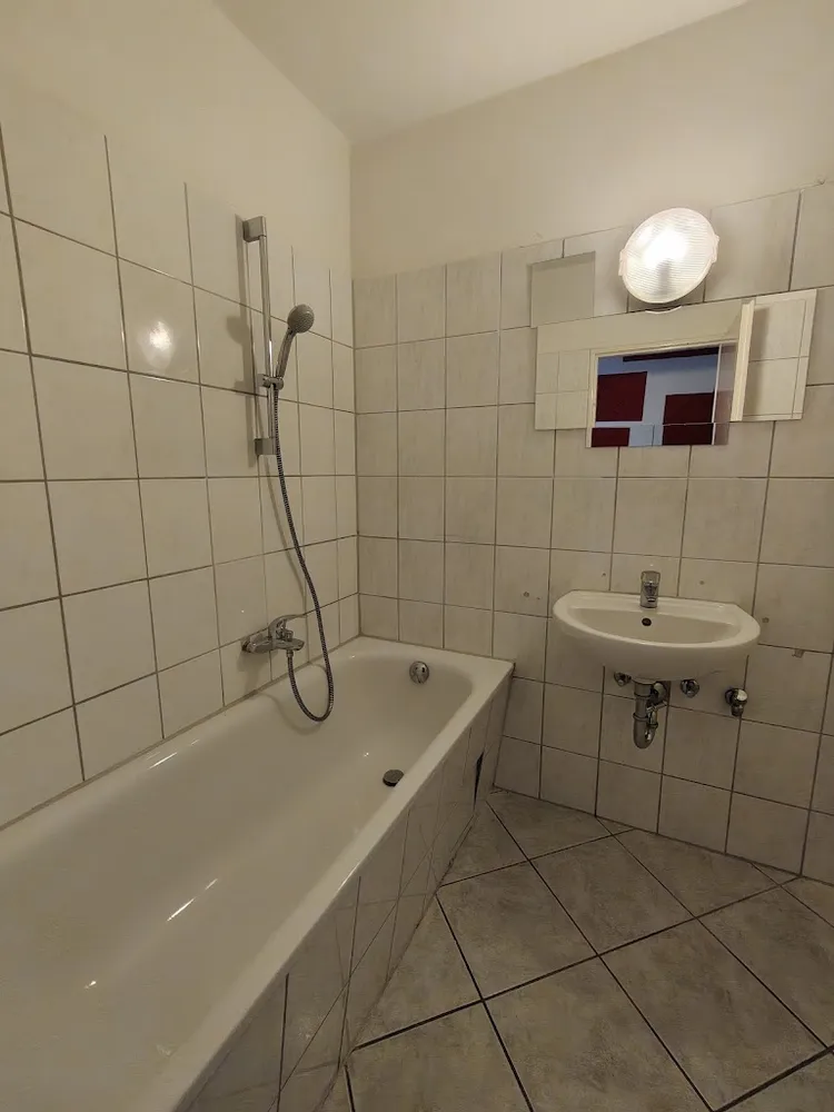 3 room apartment with 77 m² in Berlin – Photo 3