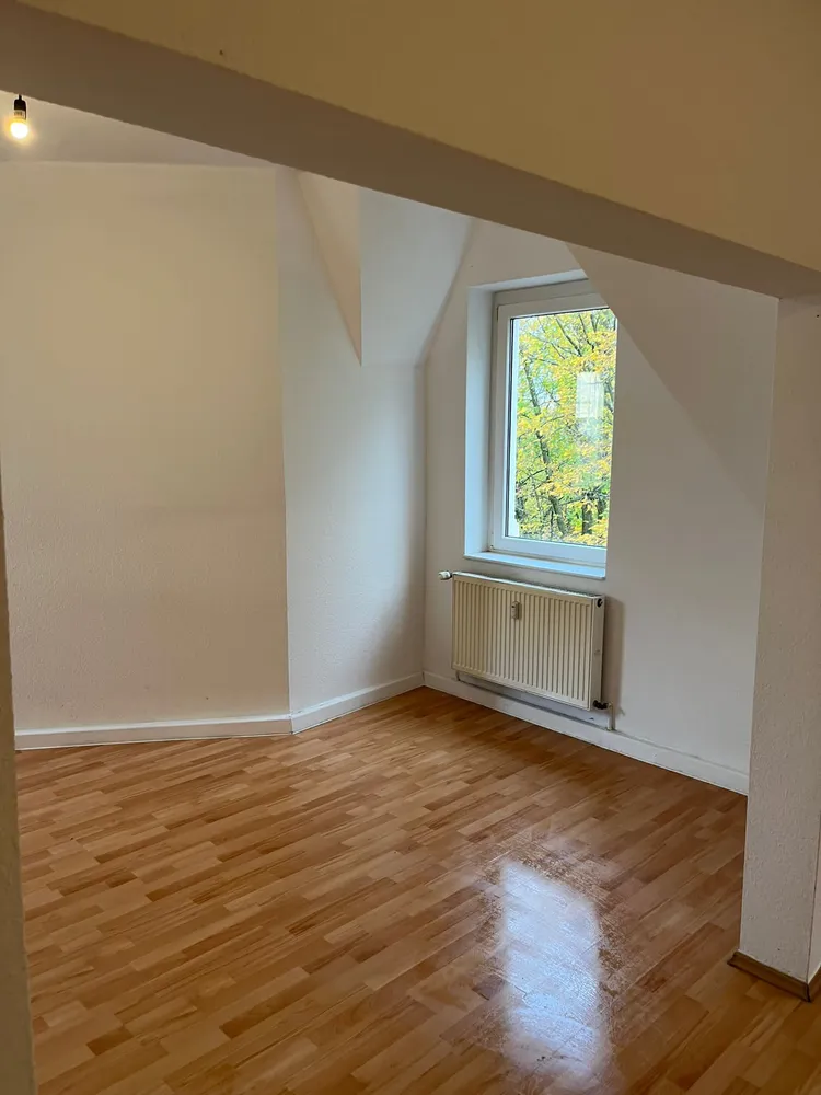 2 Zimmer Wohnung mit 86 m² in Solingen – Bild 2