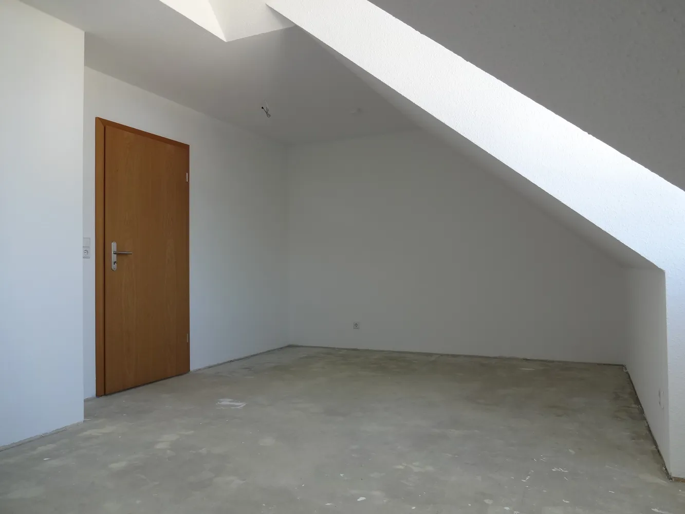 4 Zimmer Wohnung mit 132 m² in Solingen – Bild 2