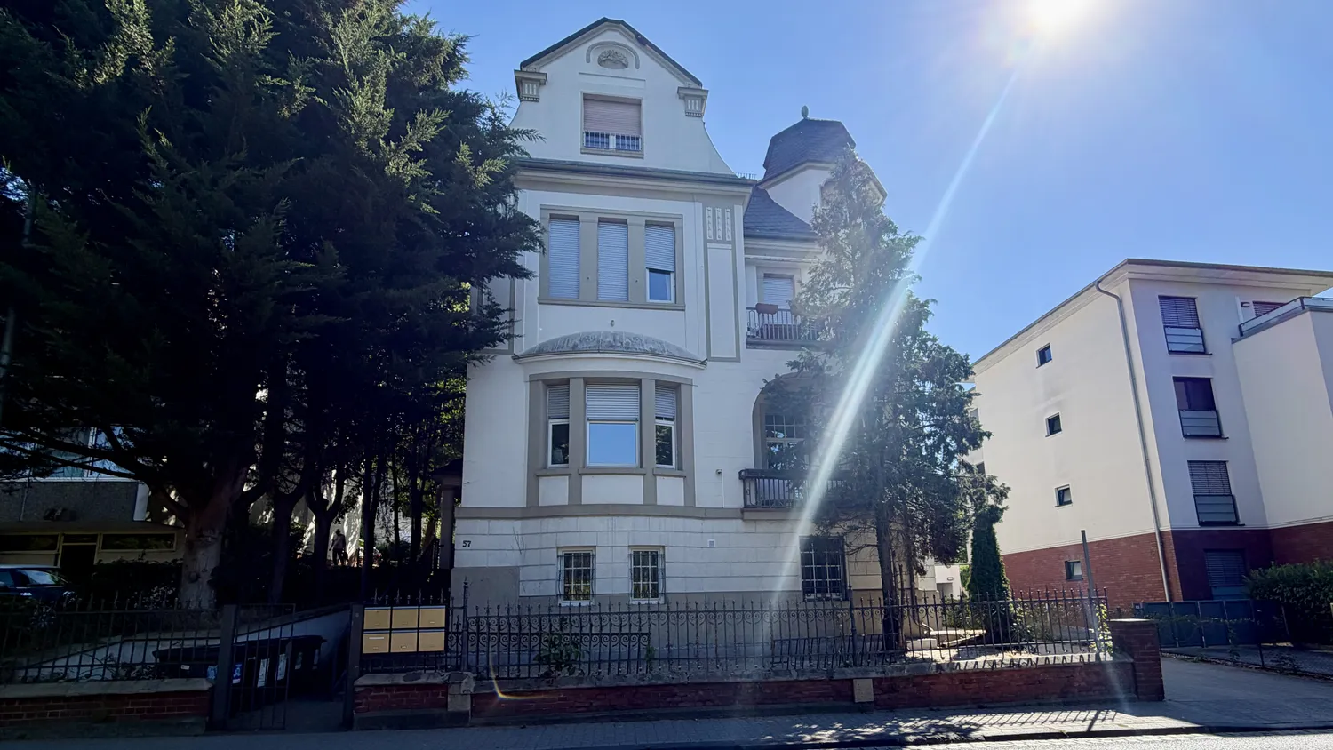 3 Zimmer Wohnung mit 85 m² in Wiesbaden – Bild 1