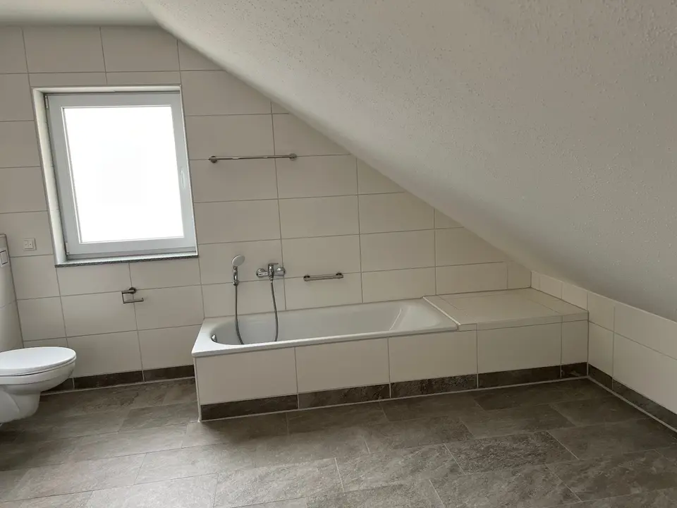 5 Zimmer Wohnung mit 127 m² in Michelstadt – Bild 6