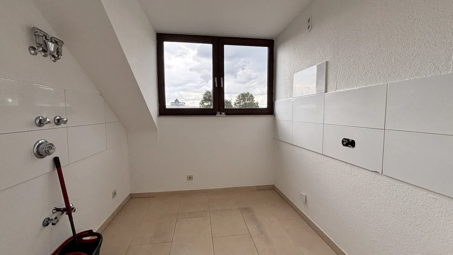 4 Zimmer Wohnung mit 138 m² in Düsseldorf – Bild 5