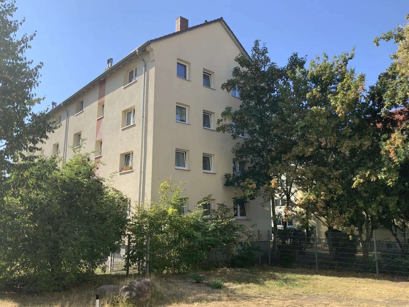 2 room apartment with 44 m² in Frankfurt am Main – Photo 1