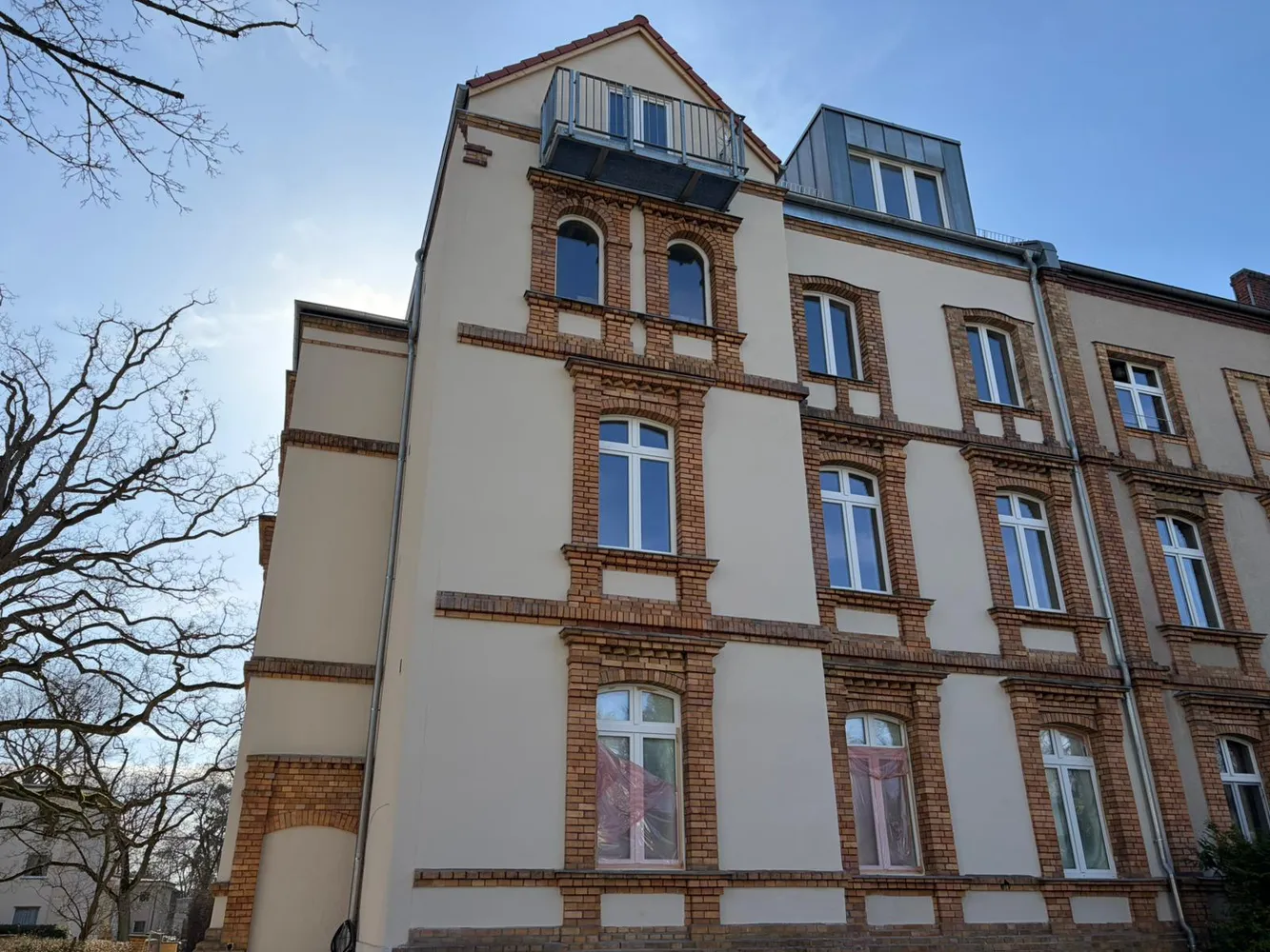 5 Zimmer Wohnung mit 151 m² in Berlin – Bild 2