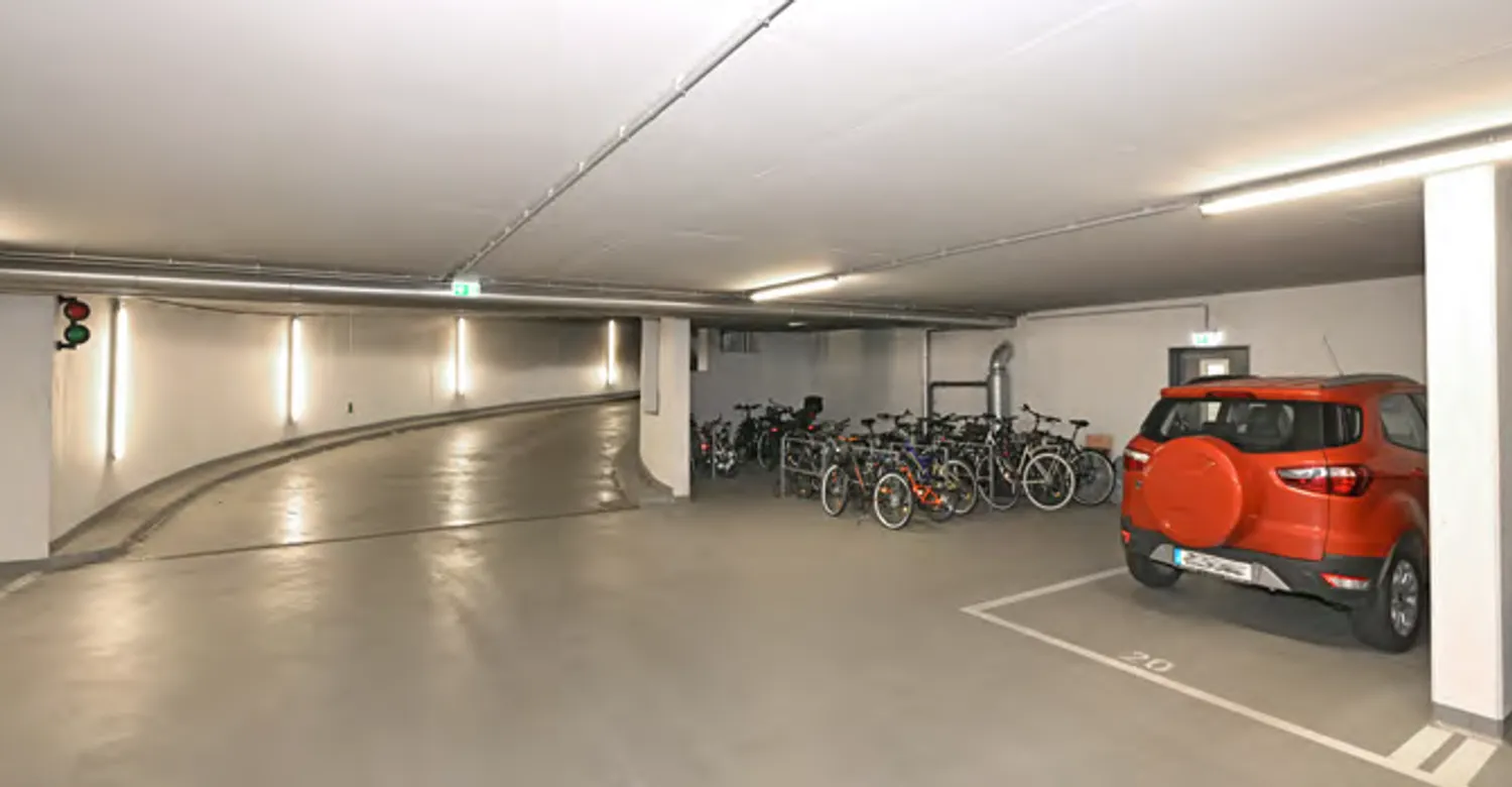 4 Zimmer Wohnung mit 121 m² in Berlin – Bild 4