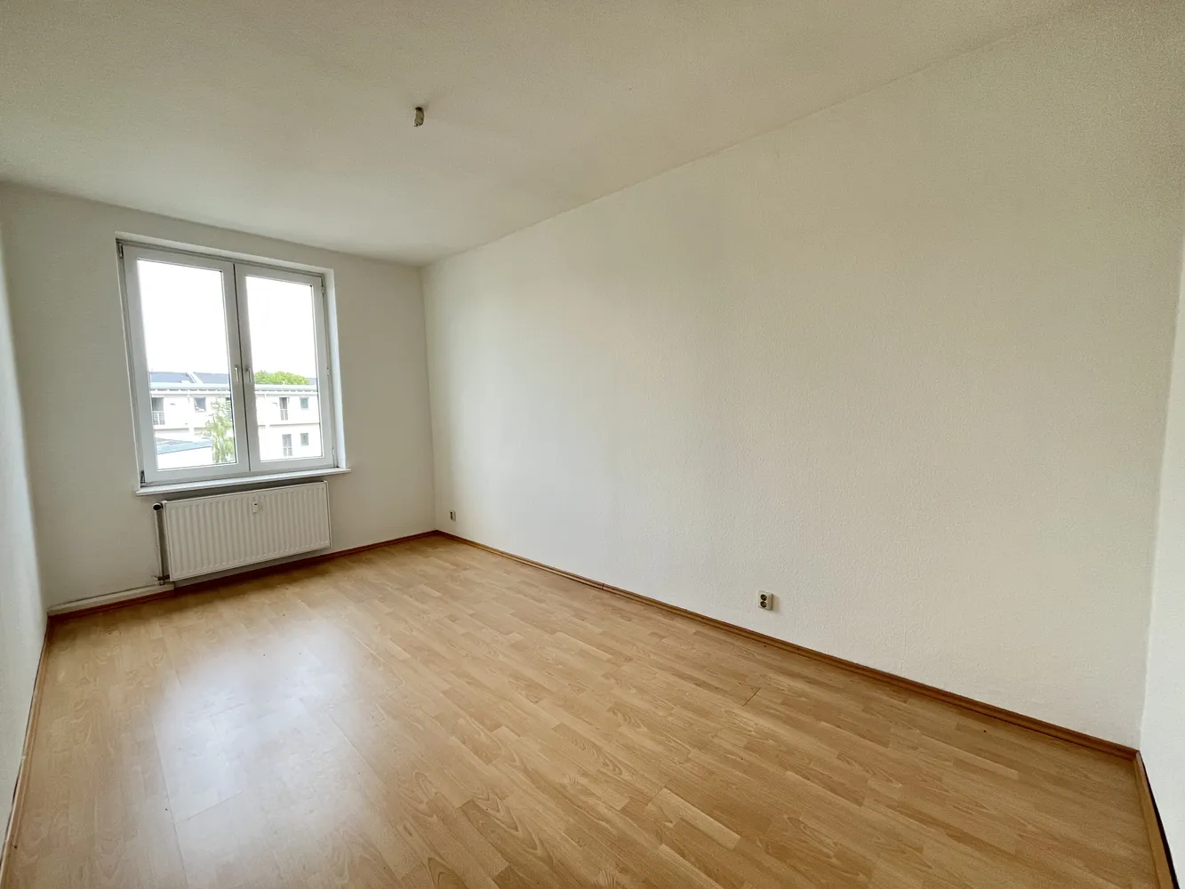 3 room apartment with 90 m² in Chemnitz – Photo 5