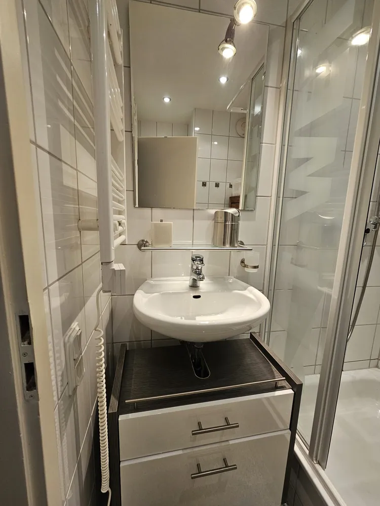 1 Zimmer Wohnung mit 37 m² in Neuss – Bild 9