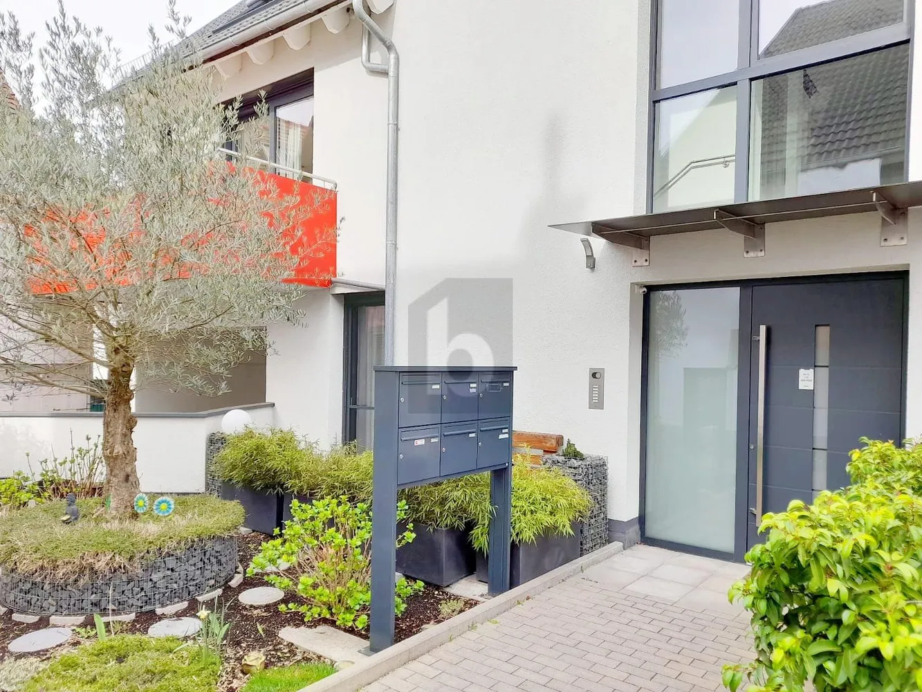 3 Zimmer Wohnung mit 80 m² in Karlsruhe – Bild 1