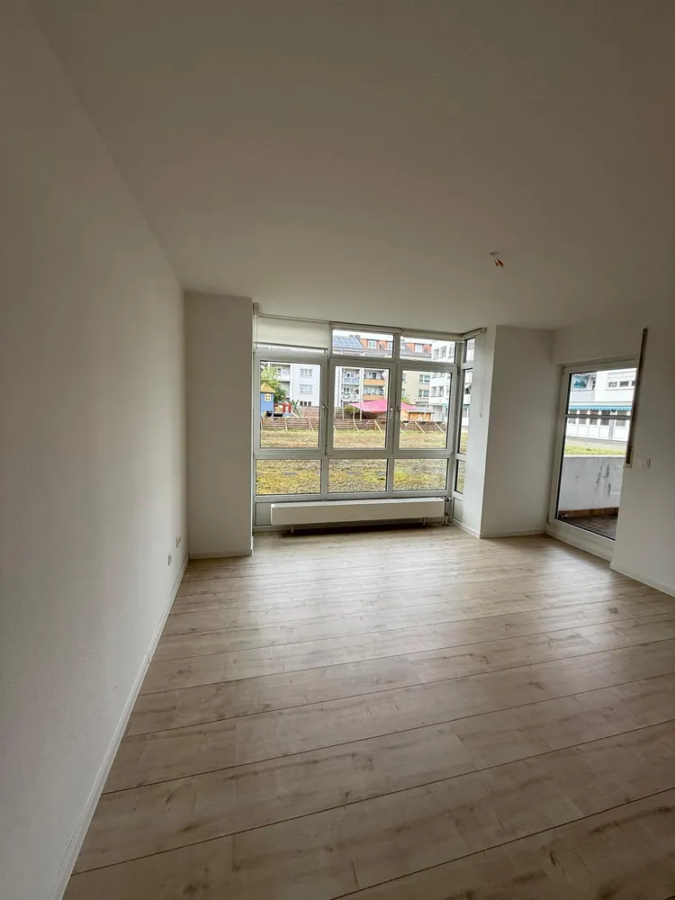 2 Zimmer Wohnung mit 70 m² in Frankfurt am Main – Bild 1
