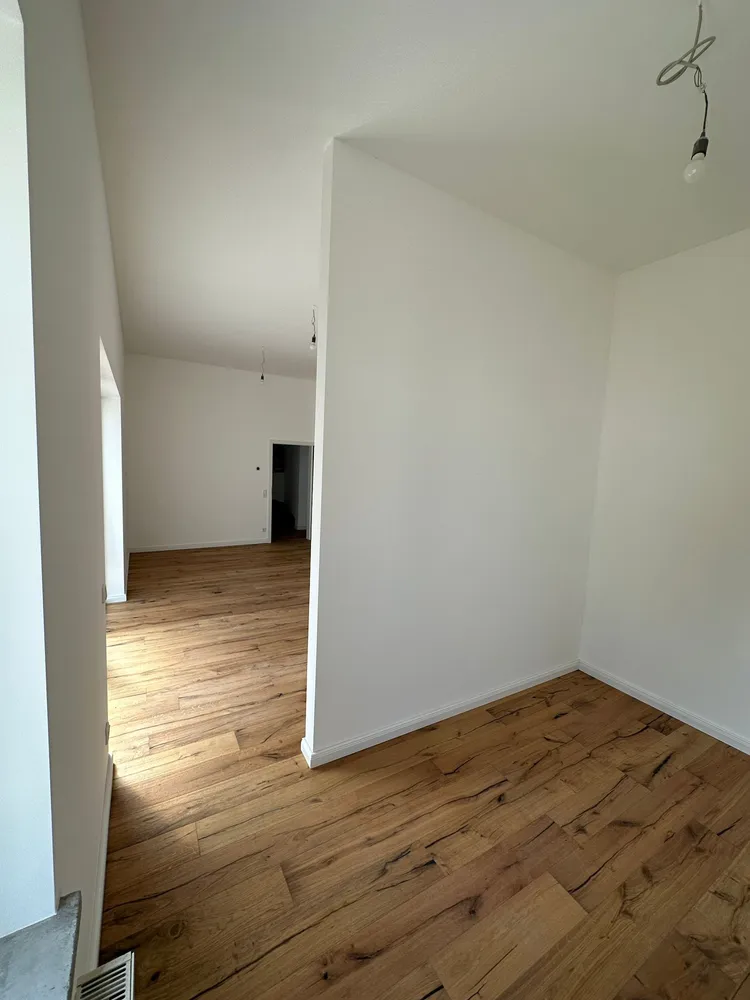 2 Zimmer Haus mit 120 m² in Wuppertal – Bild 7