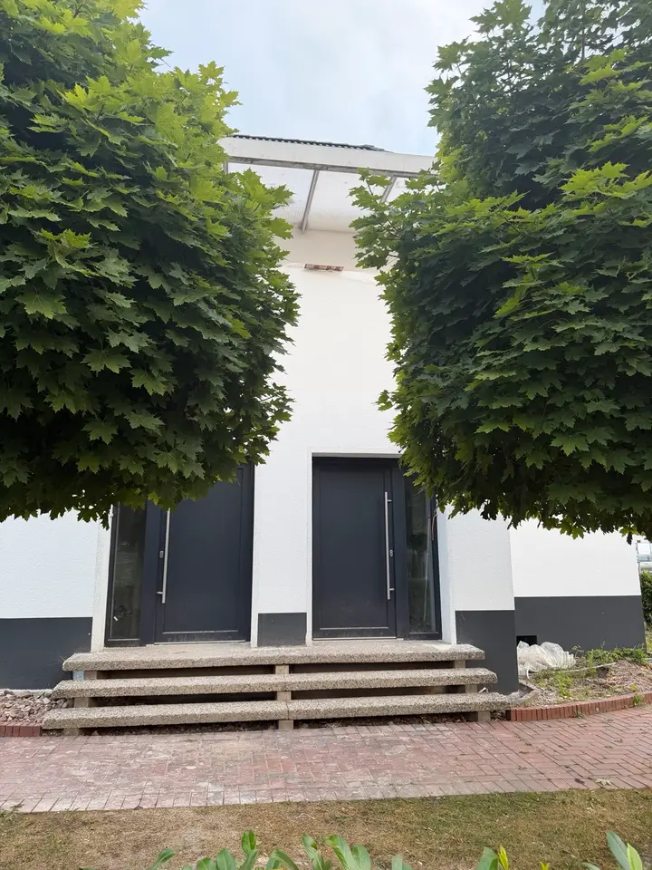 6 Zimmer Wohnung mit 160 m² in Herford – Bild 2