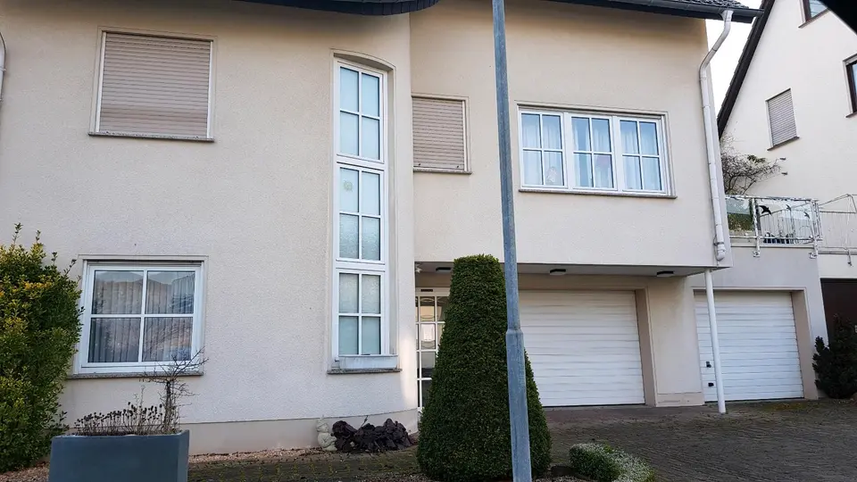 9 Zimmer Haus mit 220 m² in Koblenz – Bild 2