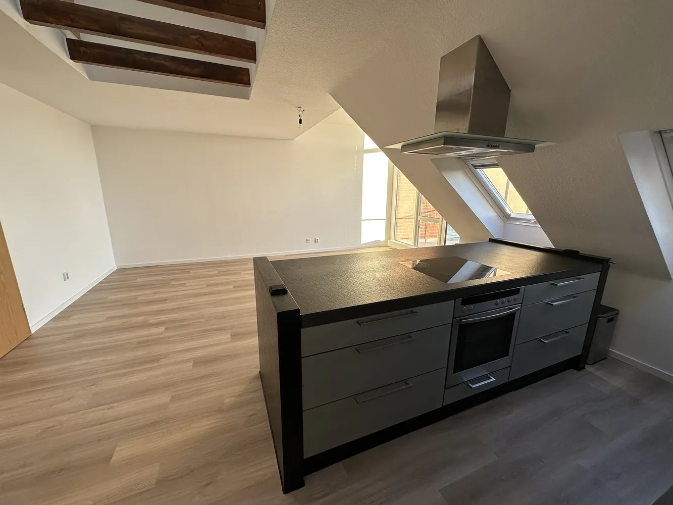 2 Zimmer Wohnung mit 57 m² in Düsseldorf – Bild 6