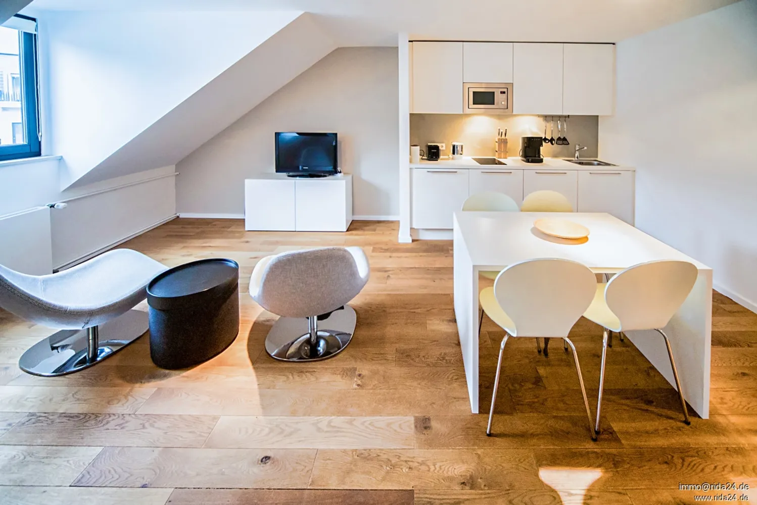 1 Zimmer Wohnung mit 40 m² in Köln – Bild 7