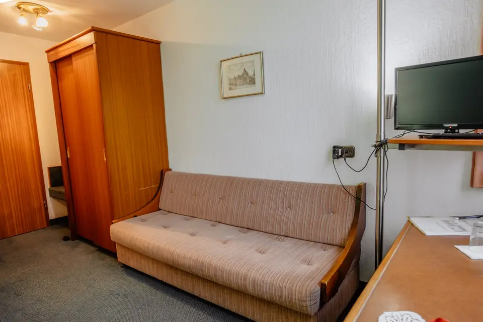 WG-Zimmer mit 480 m² in Frankfurt am Main – Bild 7