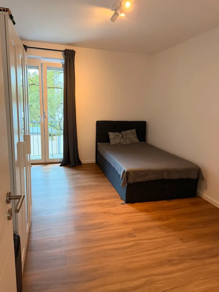 WG-Zimmer mit 15 m² in Augsburg – Bild 1