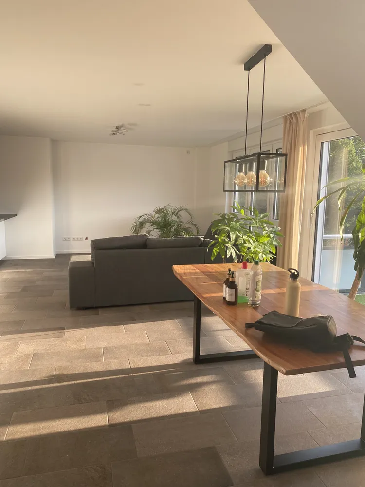 3 Zimmer Wohnung mit 135 m² in Düsseldorf – Bild 2