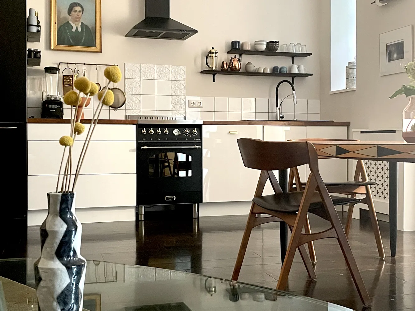 2 room apartment with 60 m² in Berlin – Photo 1