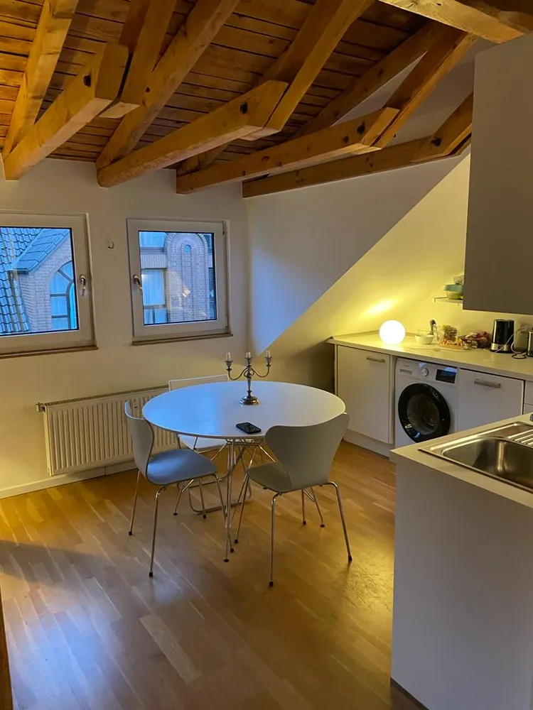 3 Zimmer Wohnung mit 65 m² in Düsseldorf – Bild 4