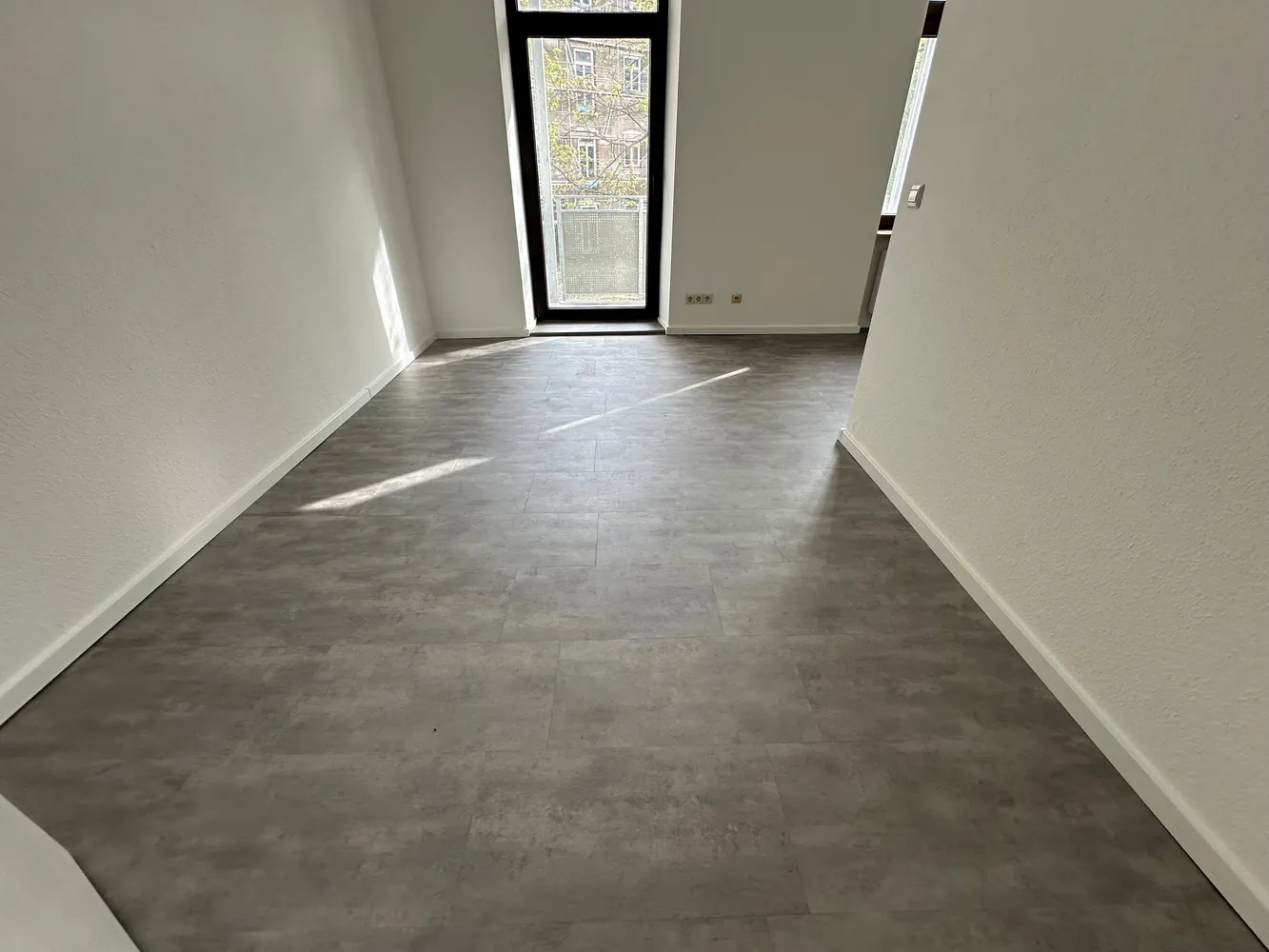 2 room apartment with 68 m² in Chemnitz – Photo 2