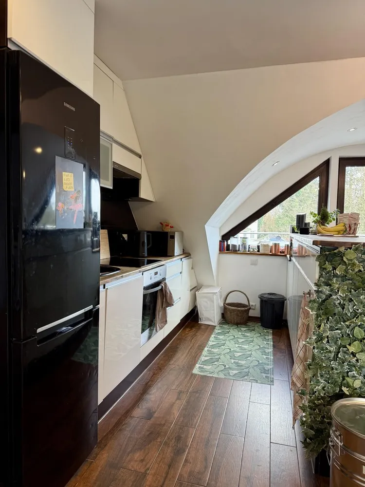 3 Zimmer Wohnung mit 98 m² in Hamburg – Bild 2