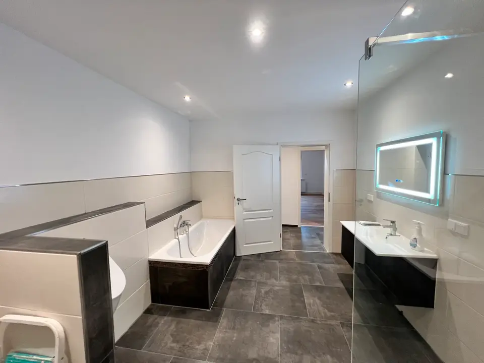 4 Zimmer Wohnung mit 150 m² in Osterode am Harz – Bild 5