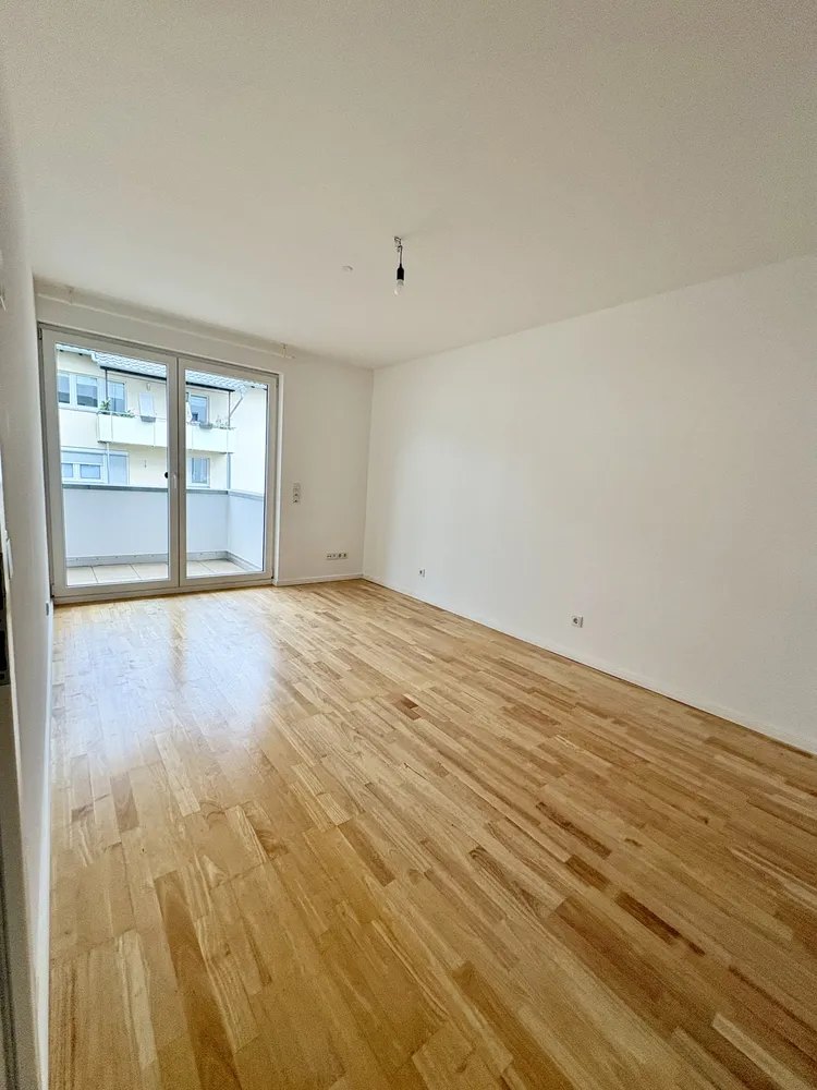3 Zimmer Wohnung mit 85 m² in Wiesbaden – Bild 4