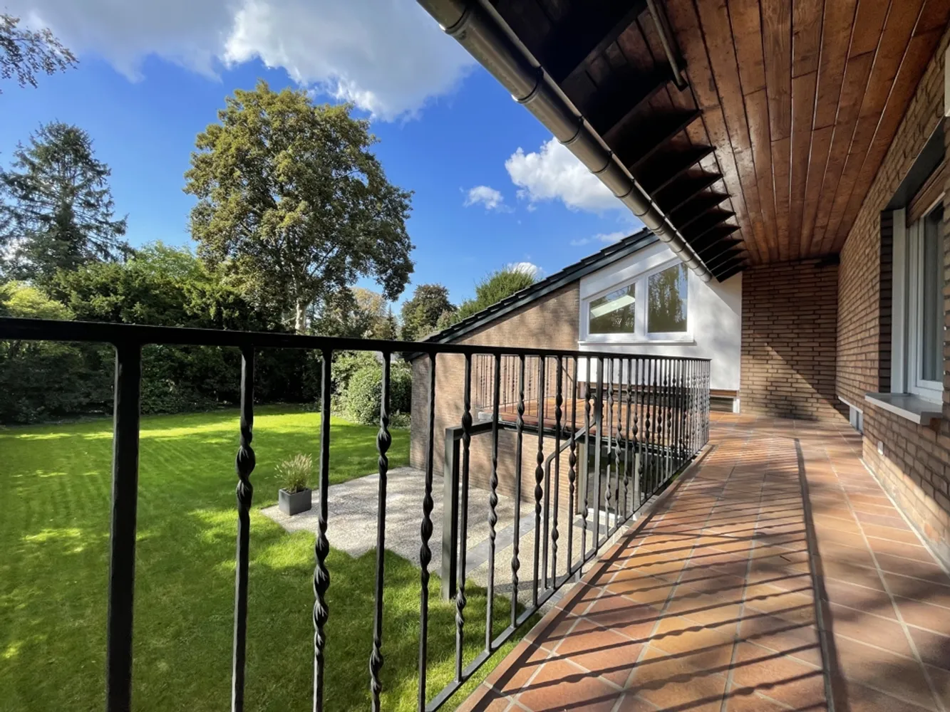 7 Zimmer Haus mit 285 m² in Krefeld – Bild 12