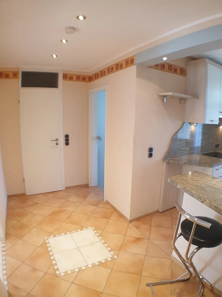 2 Zimmer Wohnung mit 57 m² in Köln – Bild 1