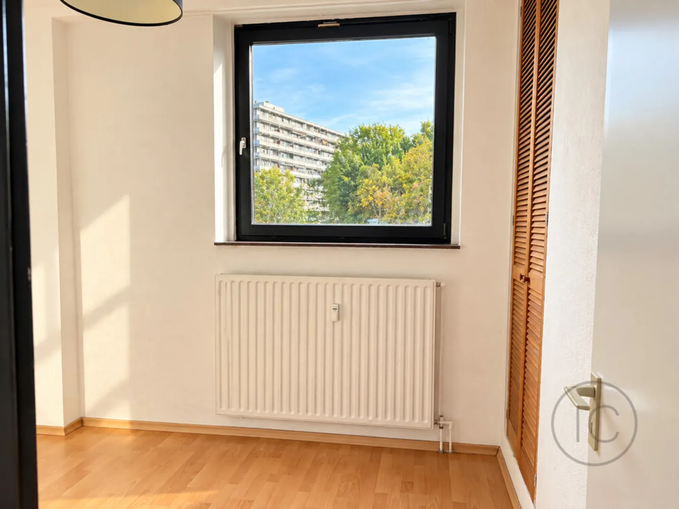 2 room apartment with 38 m² in Cologne – Photo 3