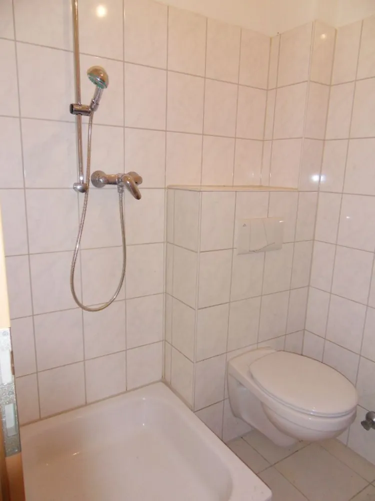 1 Zimmer Wohnung mit 29 m² in Krefeld – Bild 6