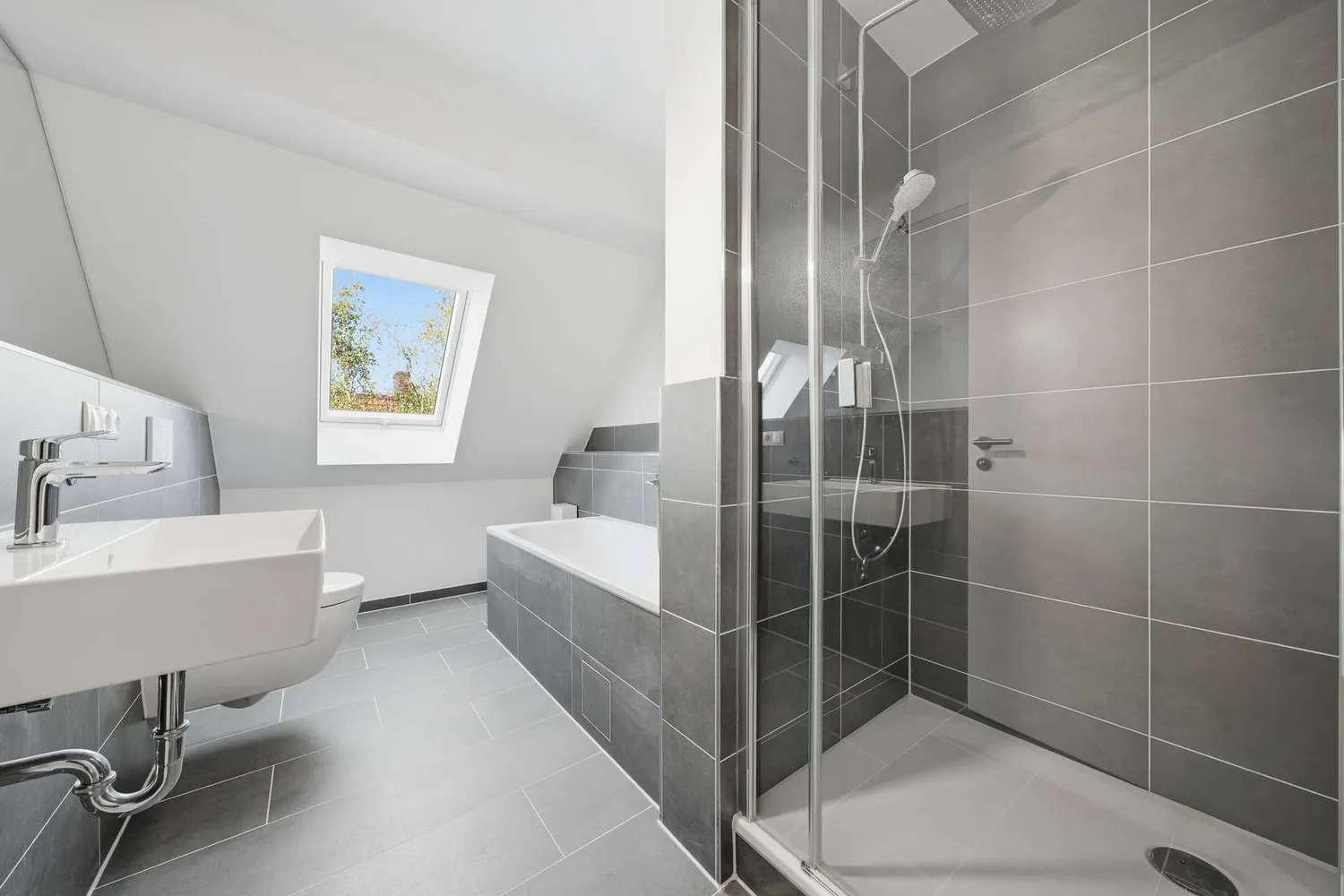 6 room apartment with 203 m² in Berlin – Photo 4