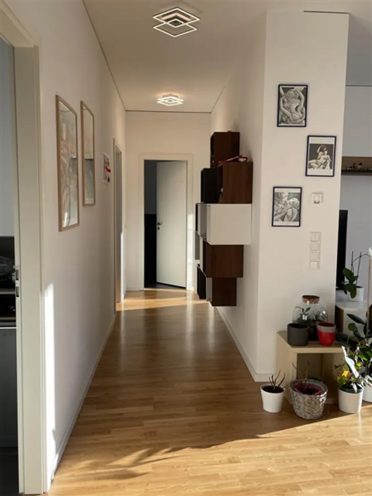 3 Zimmer Wohnung mit 106 m² in Frankfurt am Main – Bild 1