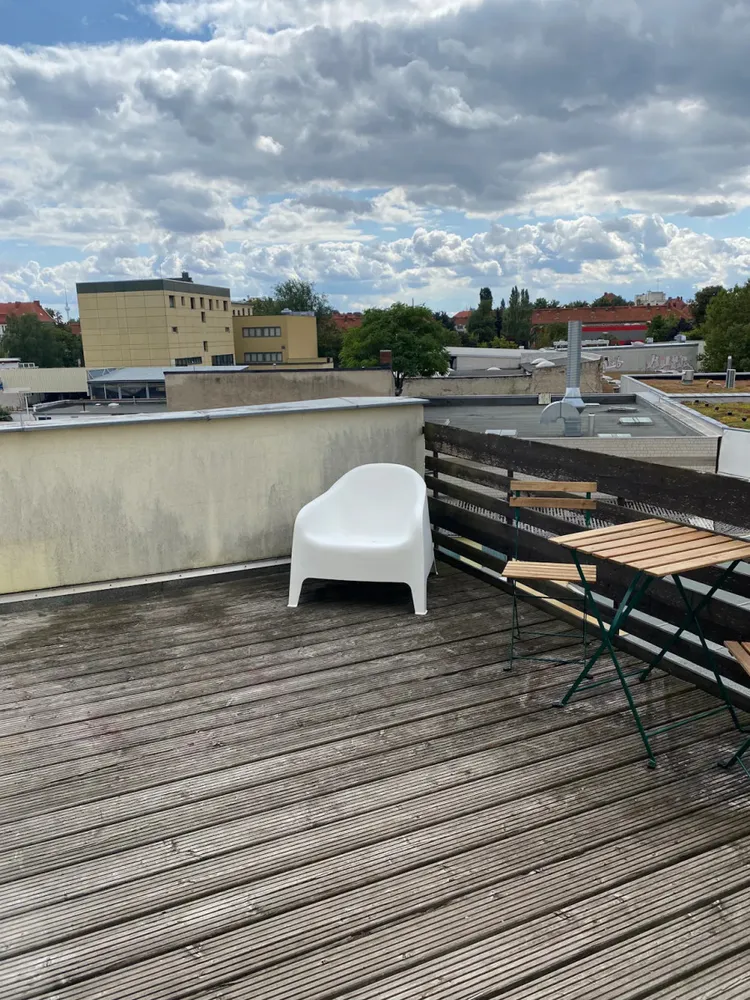 Shared room with 17 m² in Berlin – Photo 3
