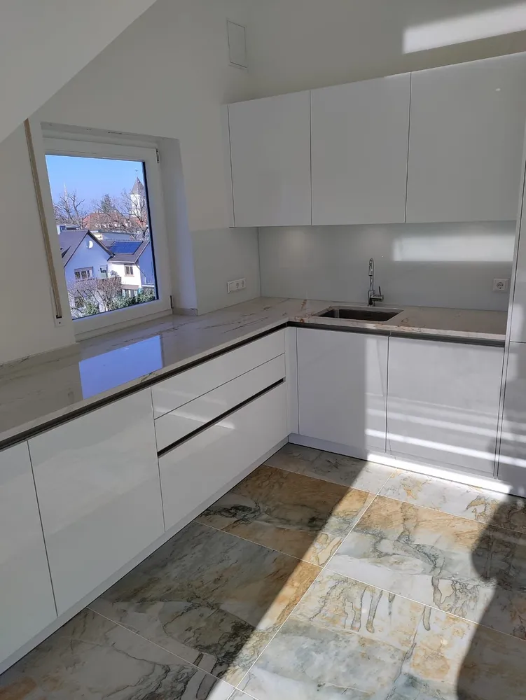 3 Zimmer Wohnung mit 130 m² in Freiburg im Breisgau – Bild 6