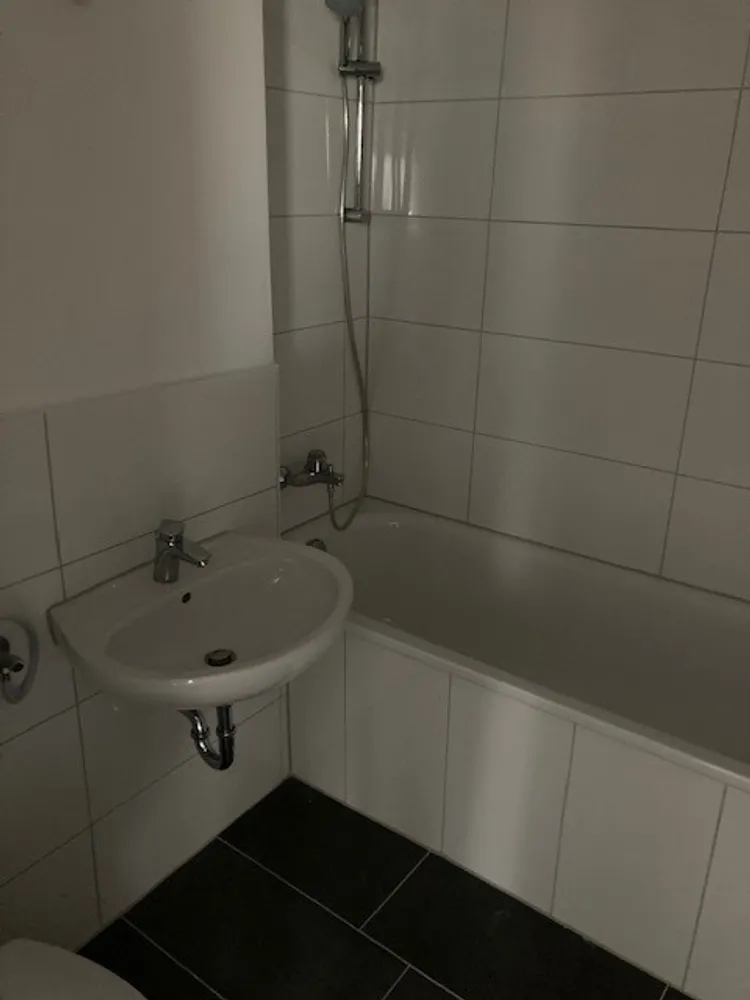 1 Zimmer Wohnung mit 36 m² in Köln – Bild 7